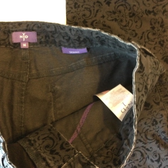 Elegant NYDJ Jacquard Textured Straight Leg Skinny Jeans Size 14 - Picture 4 of 11